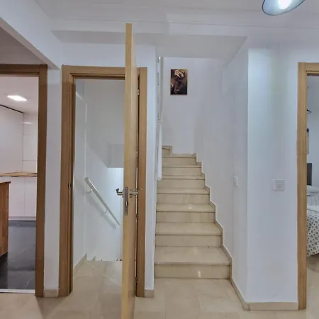 Espectacular Casa 5 Fibes Palacio Congresos Con Parking